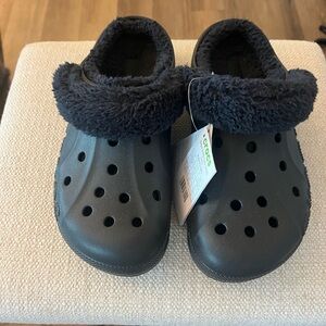 CROCS baya lined fuzz strap clog M8/W10